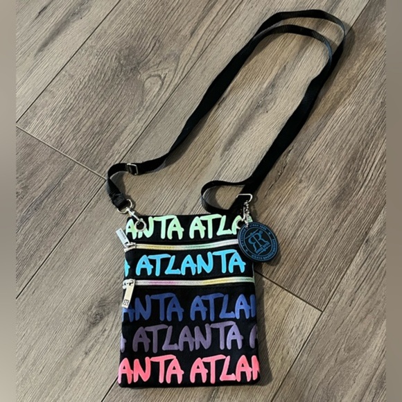 Robin Ruth Crossbody NWOT - Picture 1 of 7